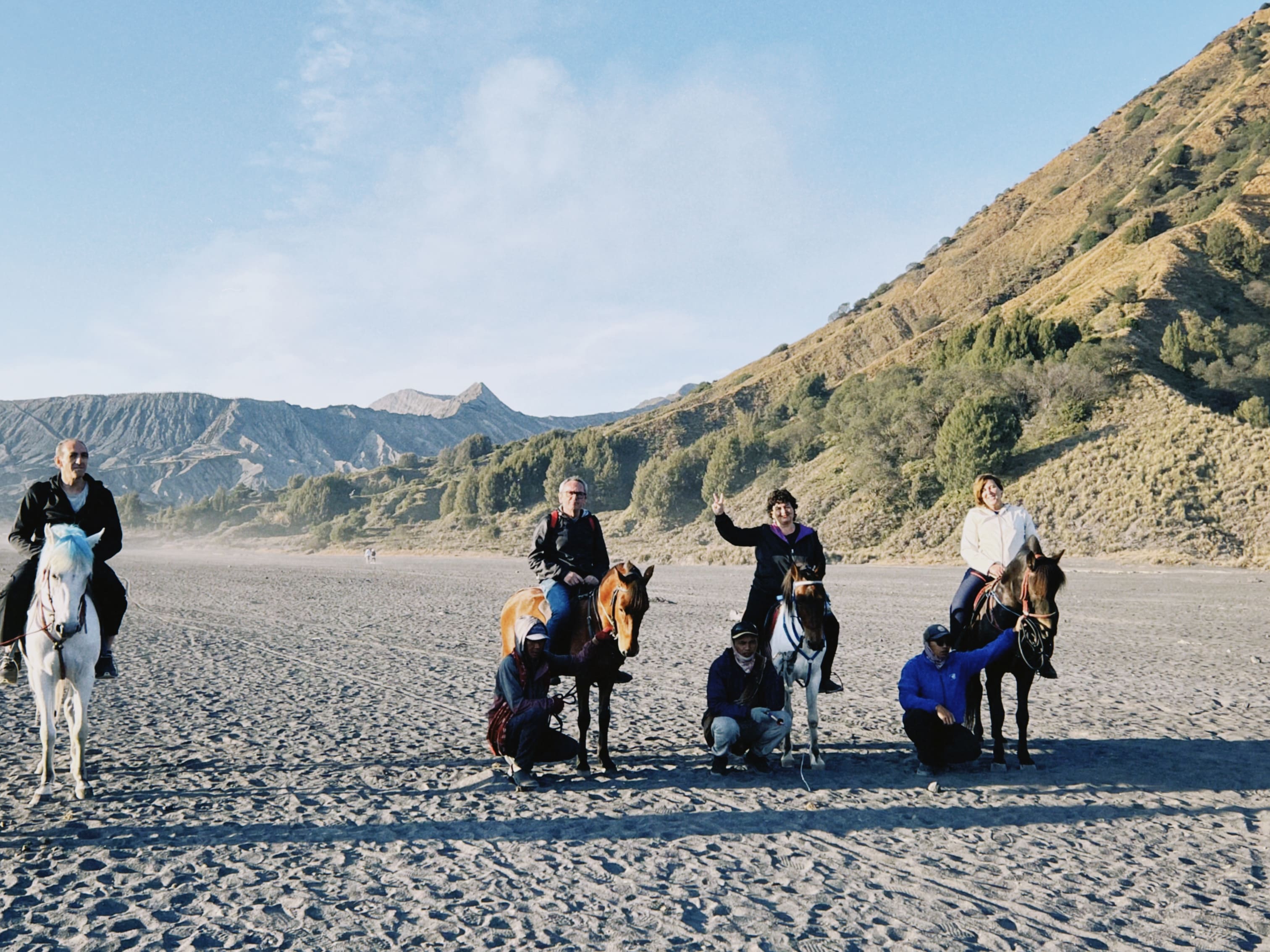 TUMPAKSEWU BROMO IJEN TOUR START FROM SURABAYA & FINISH AT SURABAYA (4D3N)