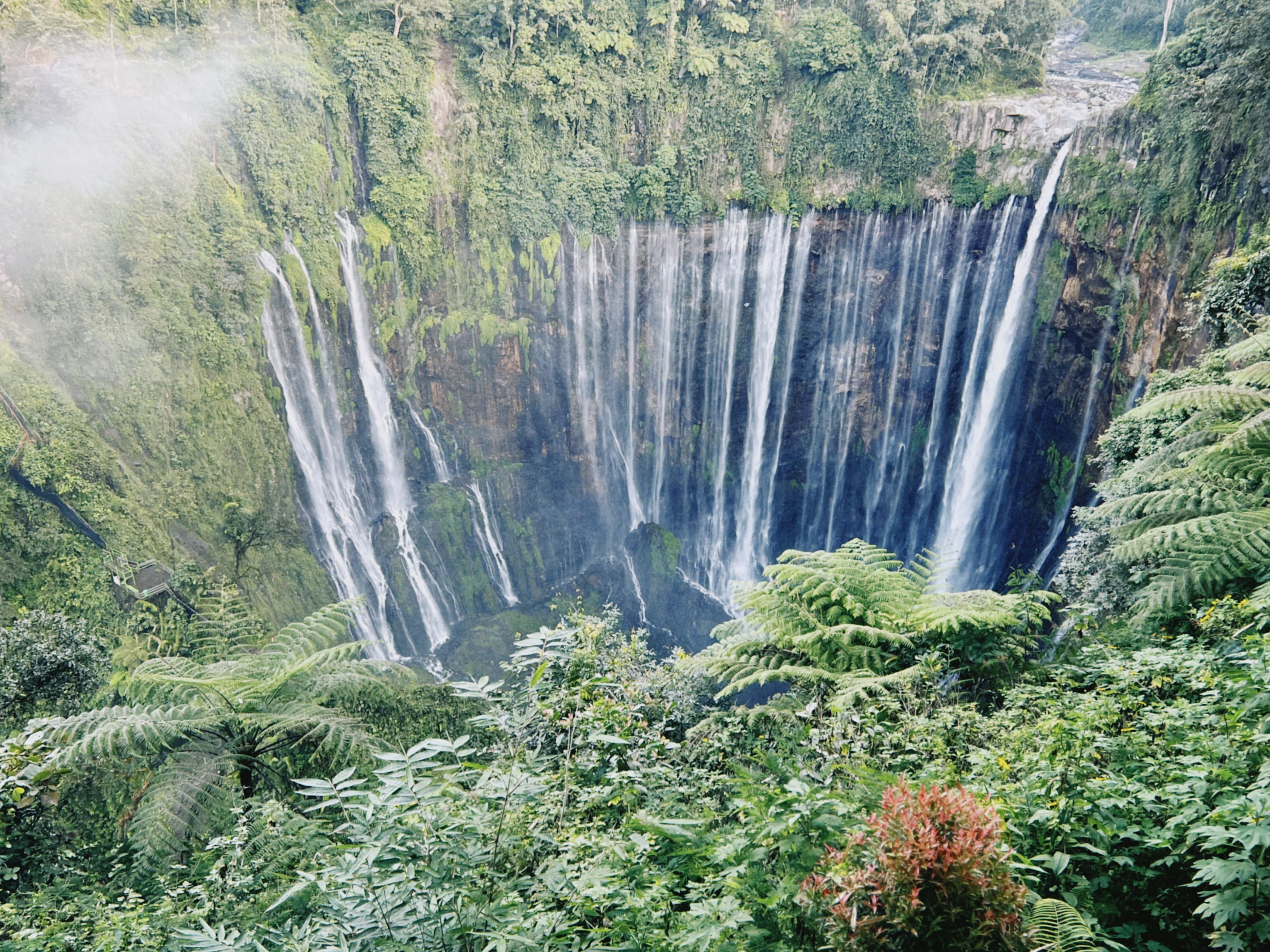 KAPAS BIRU - TUMPAKSEWU - BROMO - IJEN TOUR START FROM MALANG & FINISH AT BALI (4D3N)